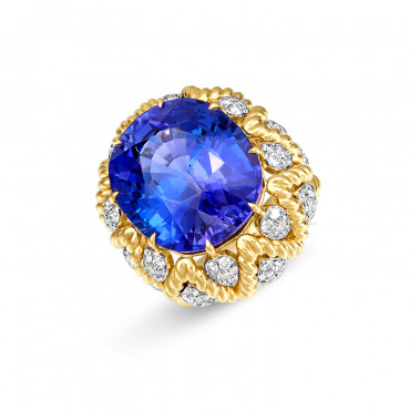 TANZANITE AND DIAMOND RING