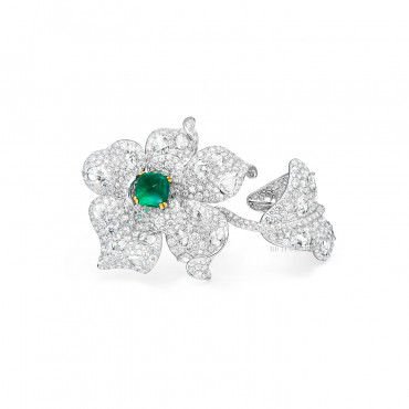 RichandRare-COLLECTOR-EMERALD AND DIAMOND BLOSSOM BETWEEN-THE-FINGER RING